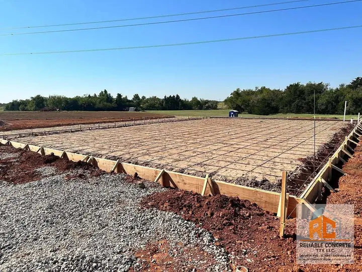 Large slab formed with rebar on a gravel base